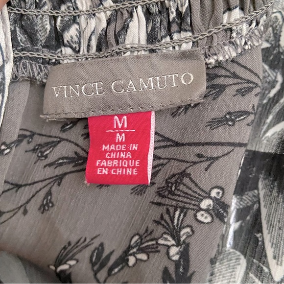 VINCE CAMUTO Mock Neck Grey Floral Print Long Sleeves Pullover Blouse Size M - Picture 6 of 15